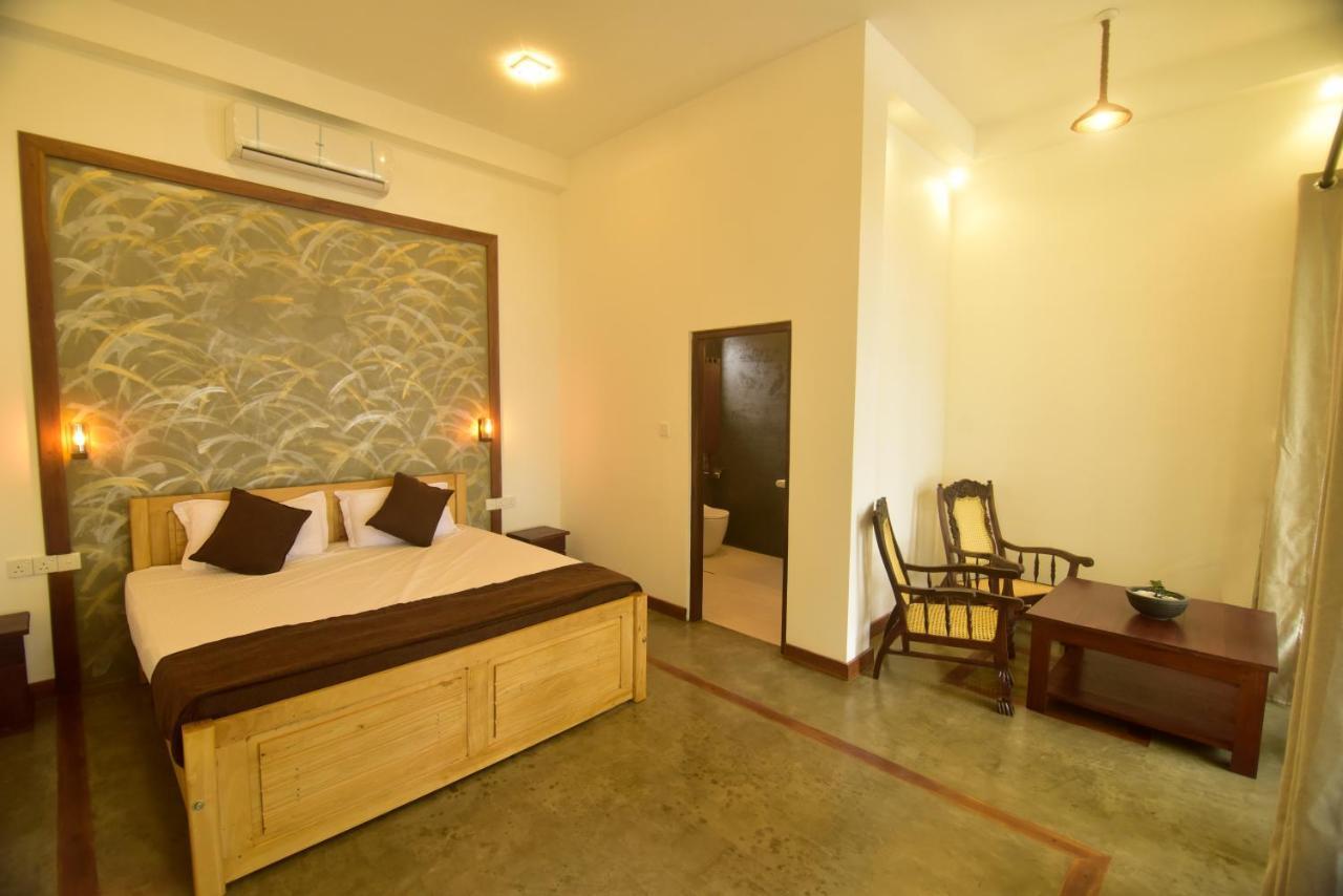 Hiru Lagoon Negombo Exterior foto